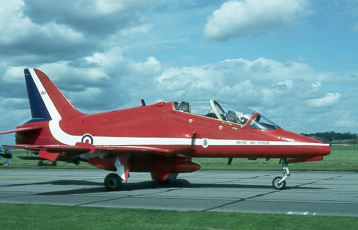 xx237.JPG (59842 bytes)