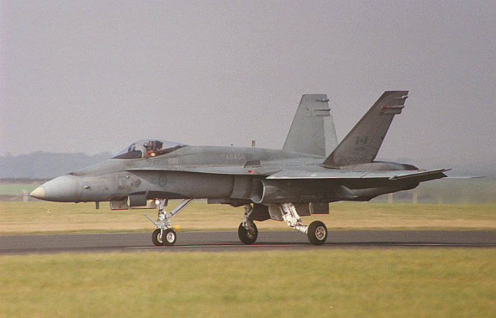 cf188.JPG (51588 bytes)