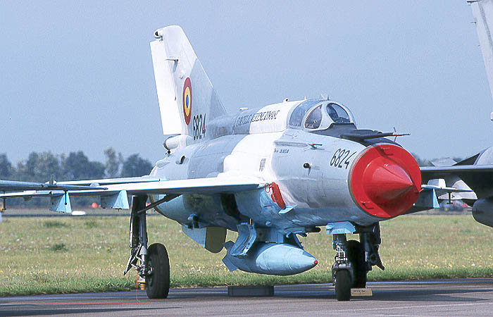 mig216824.JPG (71499 bytes)