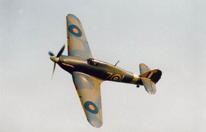 Spitfire.JPG (40206 bytes)