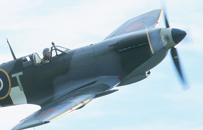 Spitfire LFIXE ML417 belongs to TFC