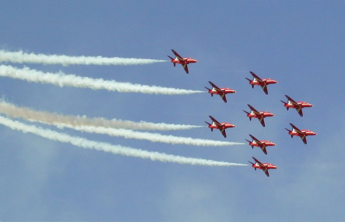 reds.jpg (40955 bytes)