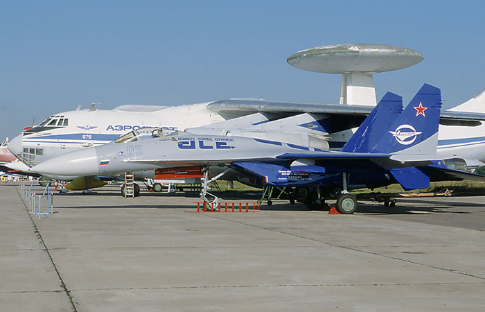 Su-27LL