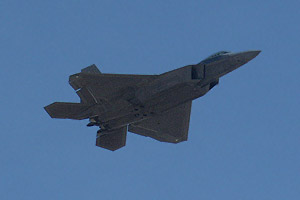 F/A-22 kept the crowd 'Rapt' (sorry)