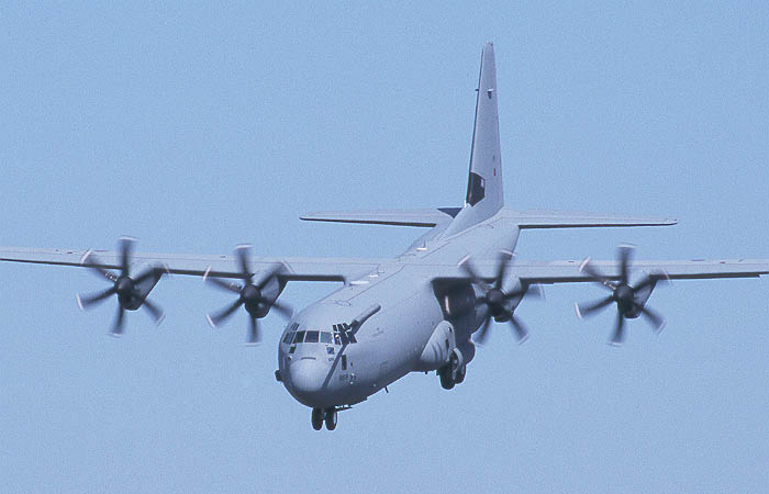 c130j.JPG (41610 bytes)